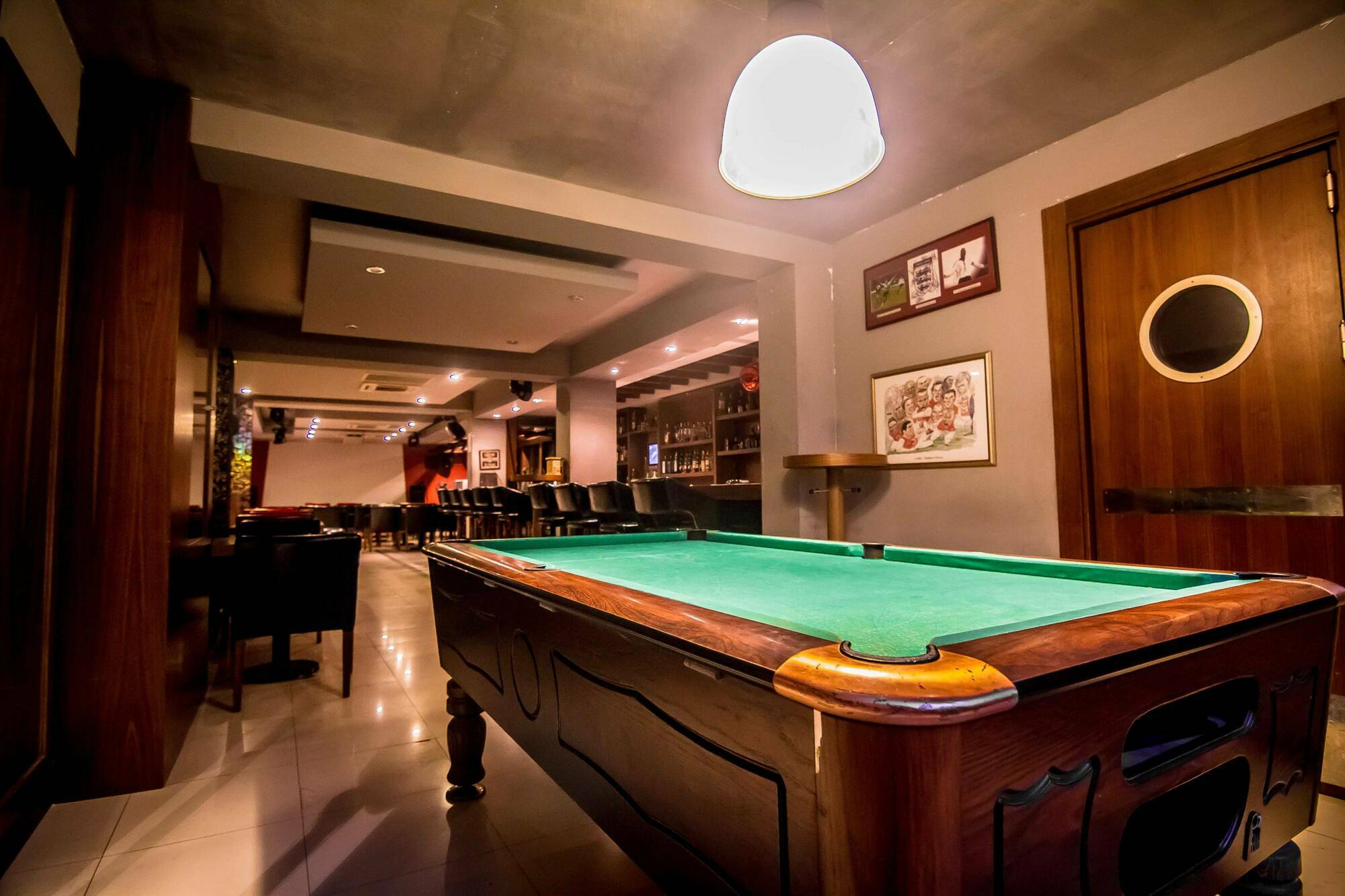 Отель The Pine Bay Club Кирения Экстерьер фото