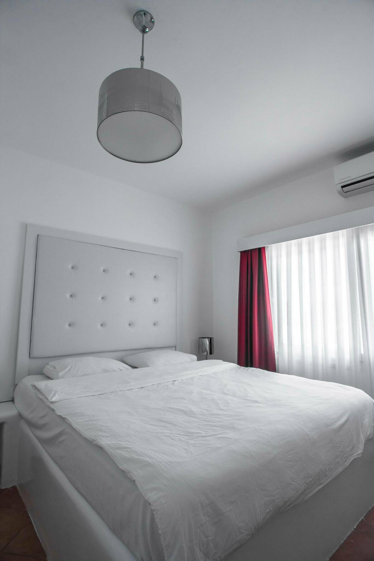 Отель The Pine Bay Club Кирения Экстерьер фото